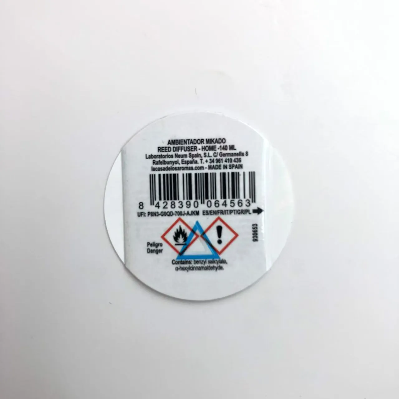 スペースが限られたパッケージでは、なぜパンフレットのラベルが賢い選択なのでしょうか?